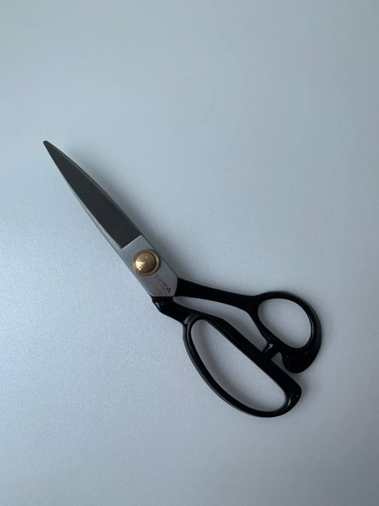Amazon.co.jp: クロバー 布切はさみ 77-304 20CM : ホビー